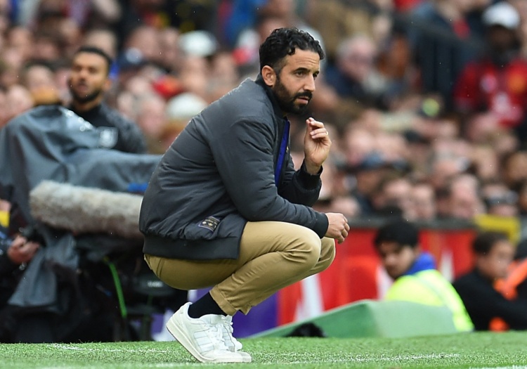 球速官网首页-欧文：频繁更换教练只会让曼联倒退而不是进步，我会支持阿莫林